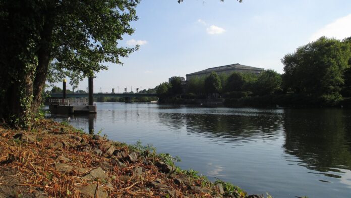 Ruhrbania - An der Ruhrpromenade